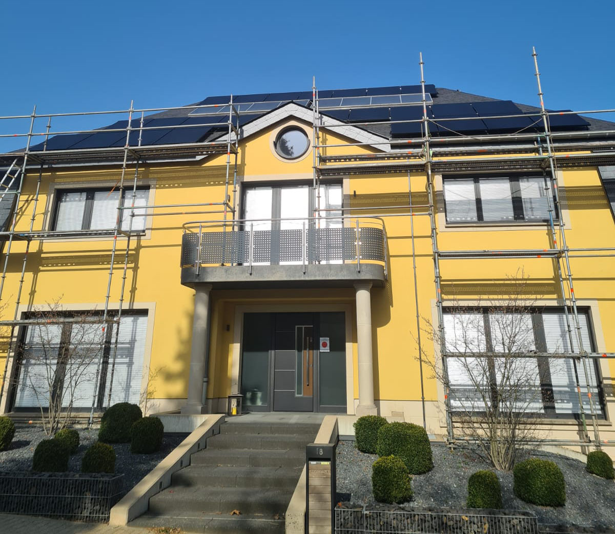 panneaux photovoltaiques sur toiture à Hesperange